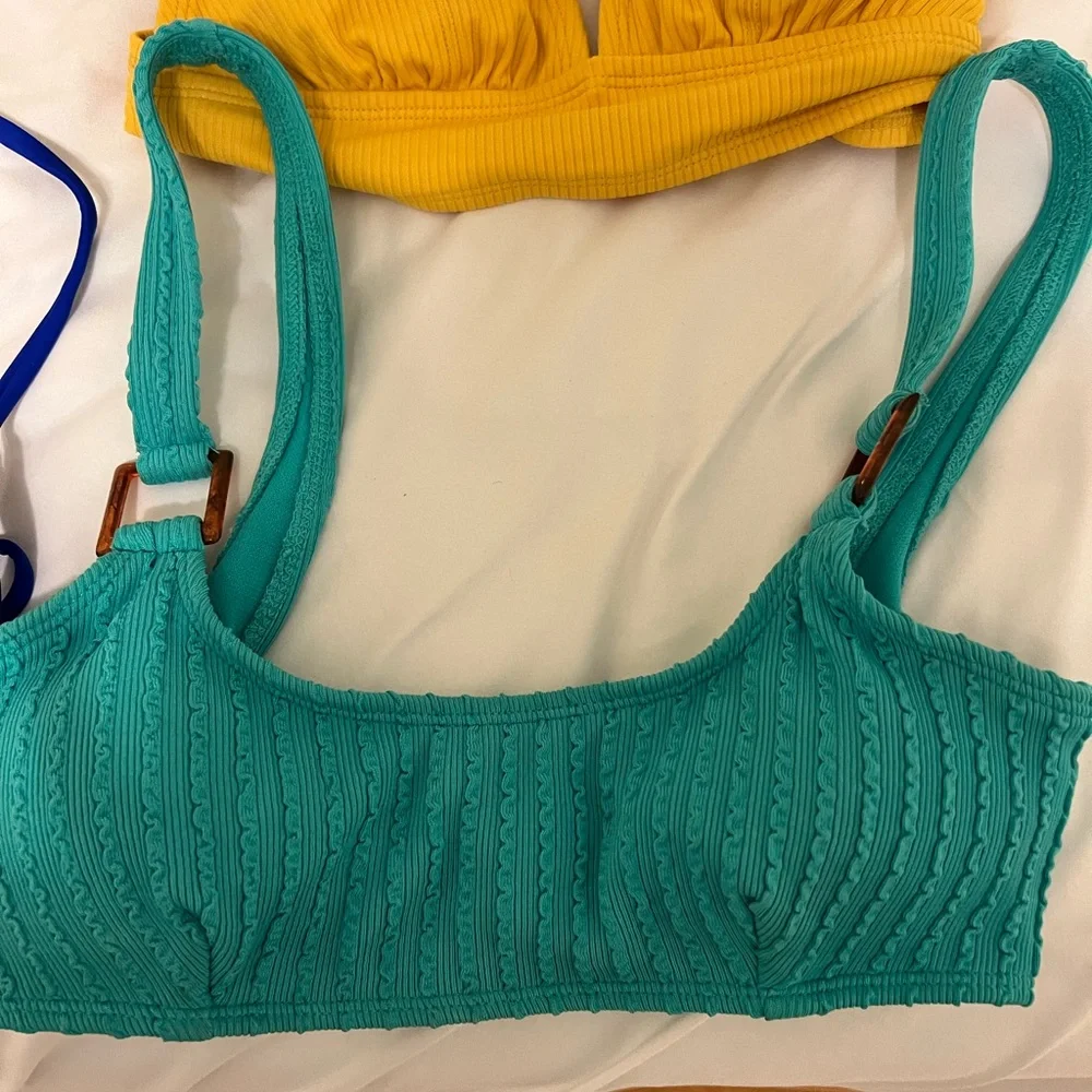 Bikini Bundle - Picture 2 of 11